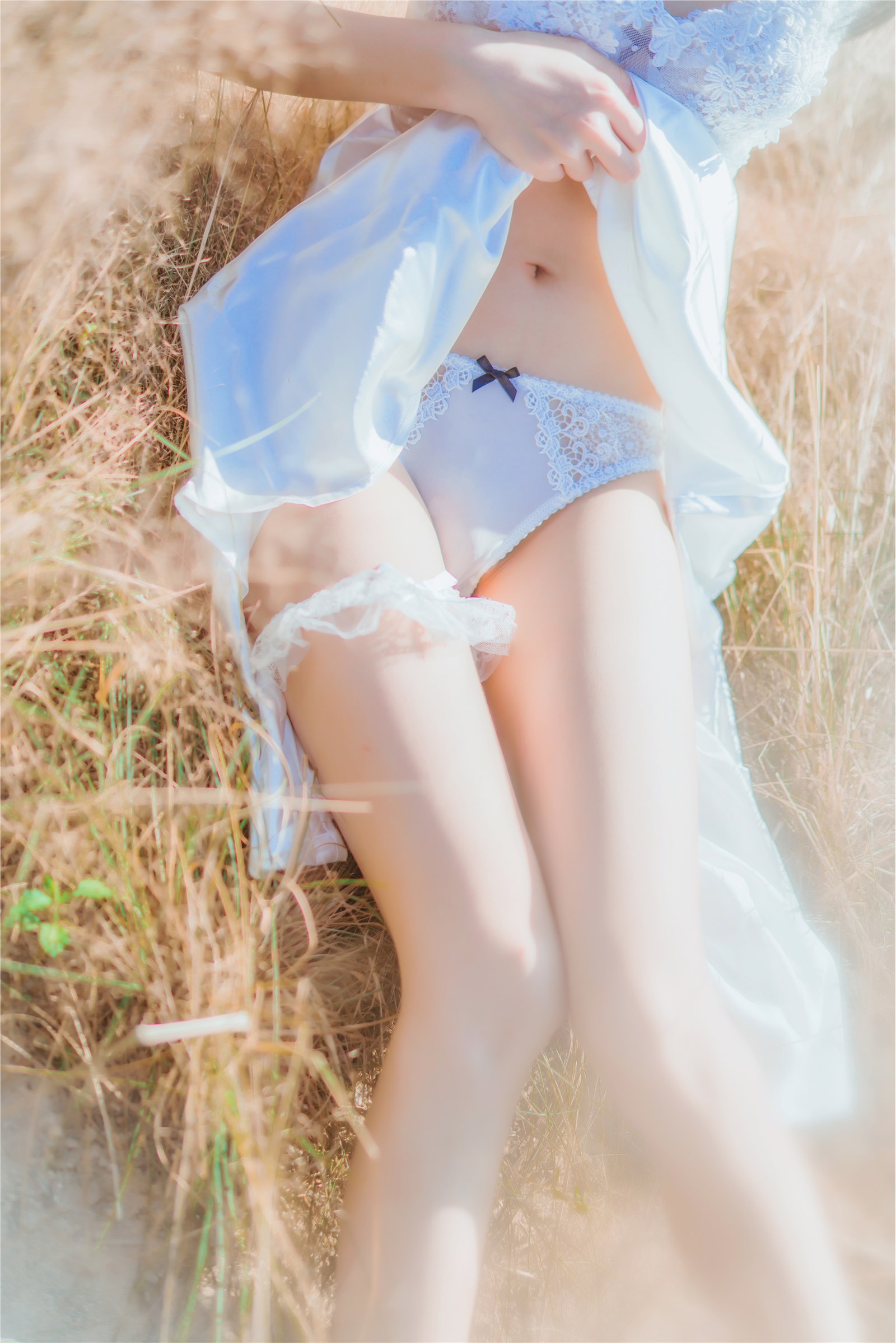 Ourei -- top NO.014 Hibernating in a white dress(20)